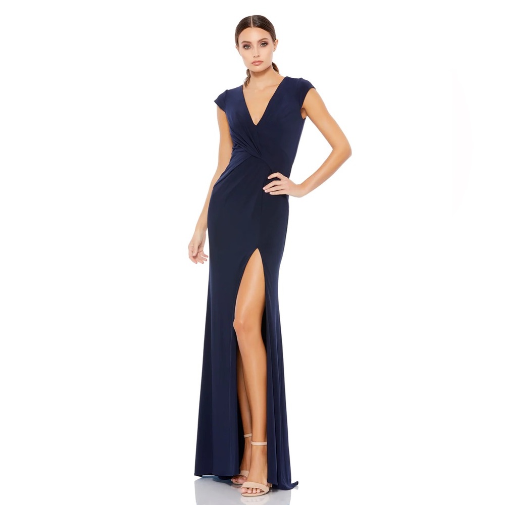 Ieena for‎ Mac Duggal V-Neck Ruched Jersey Gown Navy Size 10- NWT